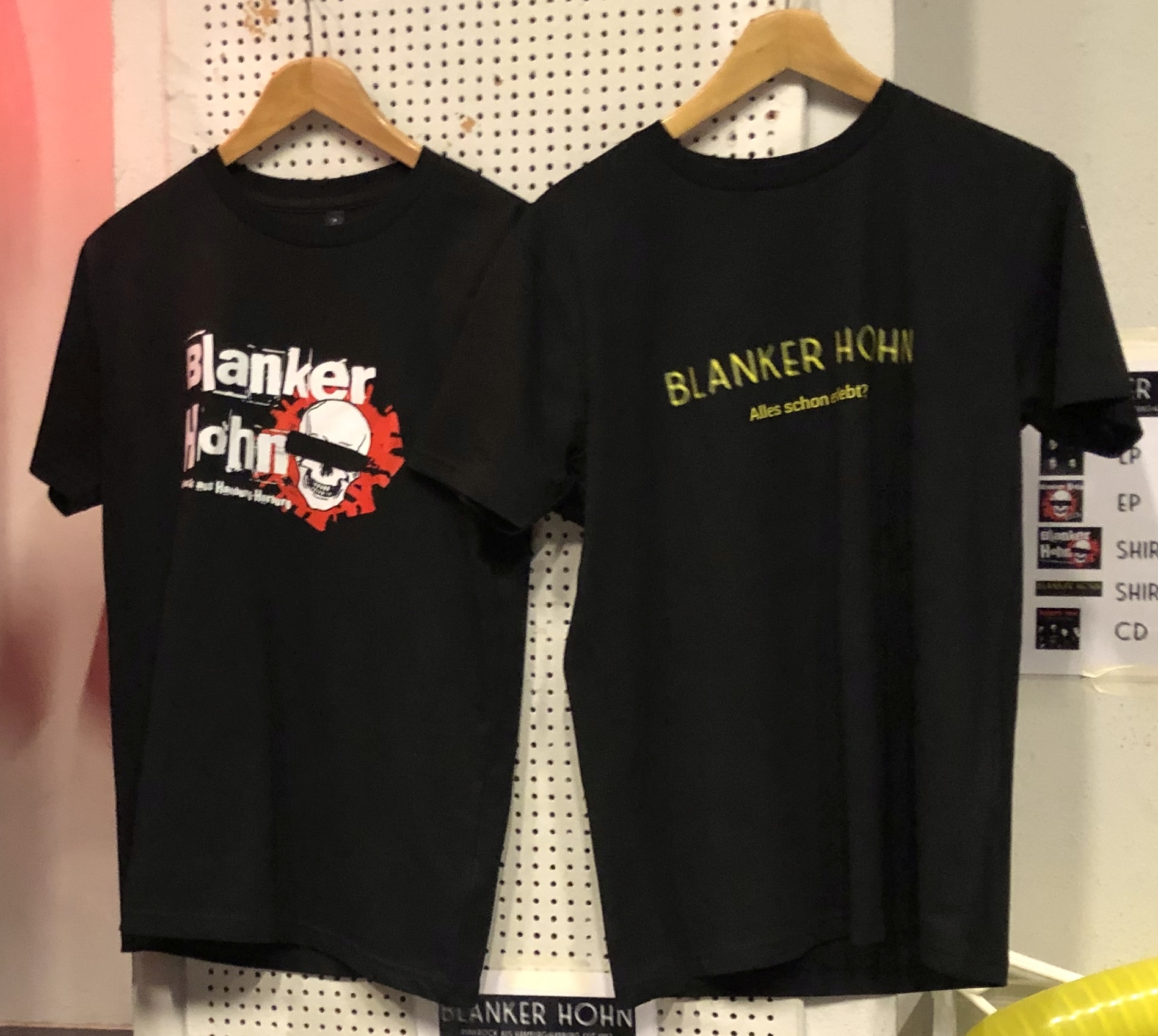 T-Shirt (Motiv LP) – Bild 2