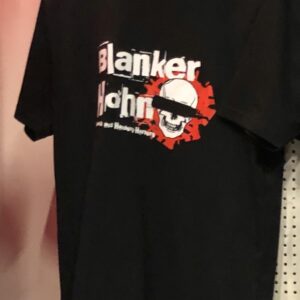 T-Shirt mit de Motiv der EP